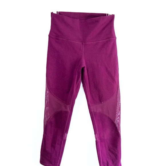 Alo Yoga Purple Capri 'Coast' ¾ Length Cropped Yoga Leggings - Picture 2 of 7